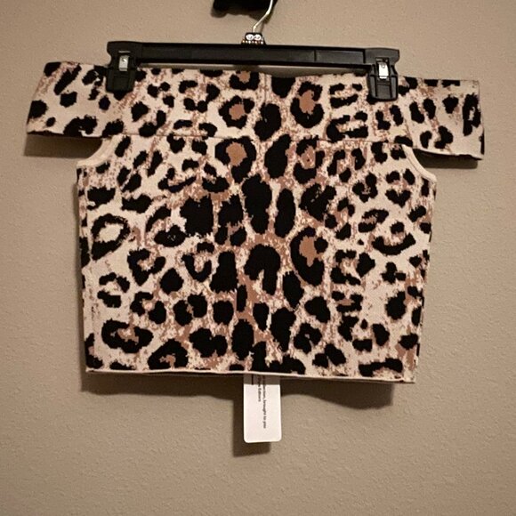 Express XS Leopard Edition Express Limited Edition, Off The Shoulder Top - Picture 1 of 6